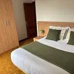 La Piragua リバデセリャ